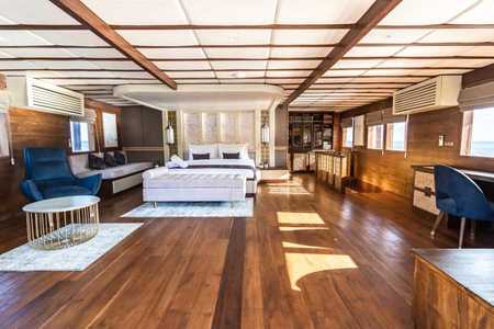 Admiral Suite | The Maj