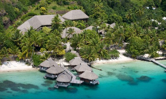 Maitai Bora Bora Hotel, by Art In Voyage