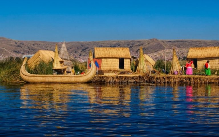 Lake Titicaca - Essence of Peru, by Art In Voyage