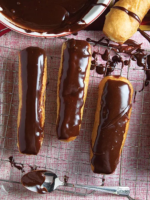 Eclairs and an Eiffel Tower dinner