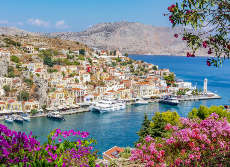 Greece By Art In Voyage