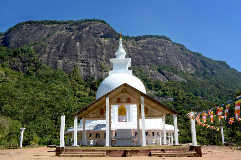 Sri Lanka By Art In Voyage