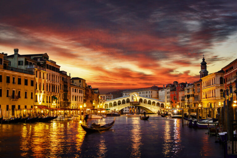 Venice By Art In Voyage